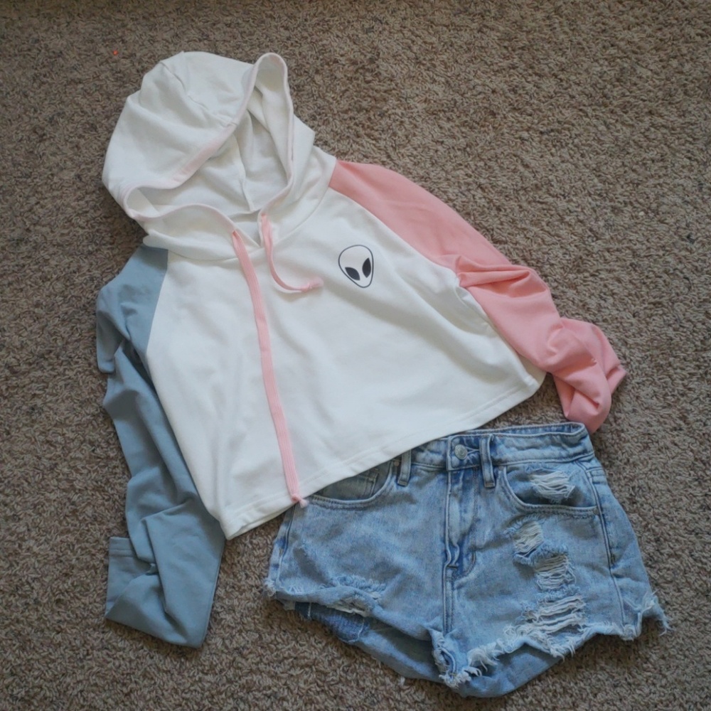 Cropped Hooded Top